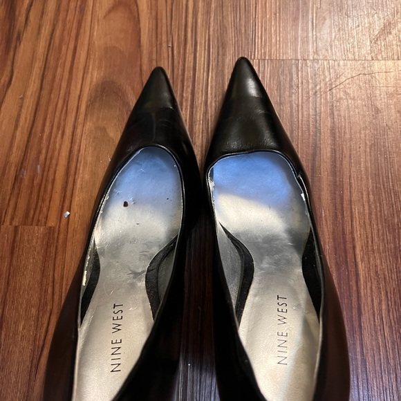 NWOB NINE WEST BLACK PUMPS - Picture 1 of 7